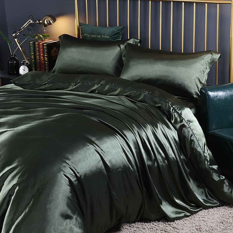 Opulent Dream Silk Bäddset – 4-delat täcke, örngott och lakan