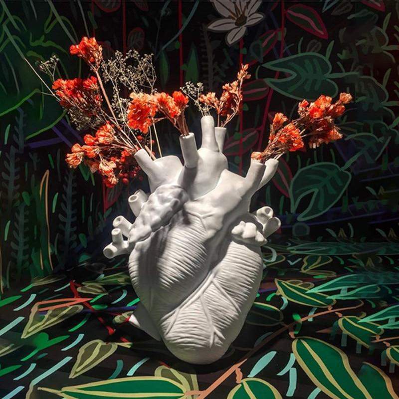 HeartBloom | Hjärtformad dekorativ blomvas - unik hjärtvas